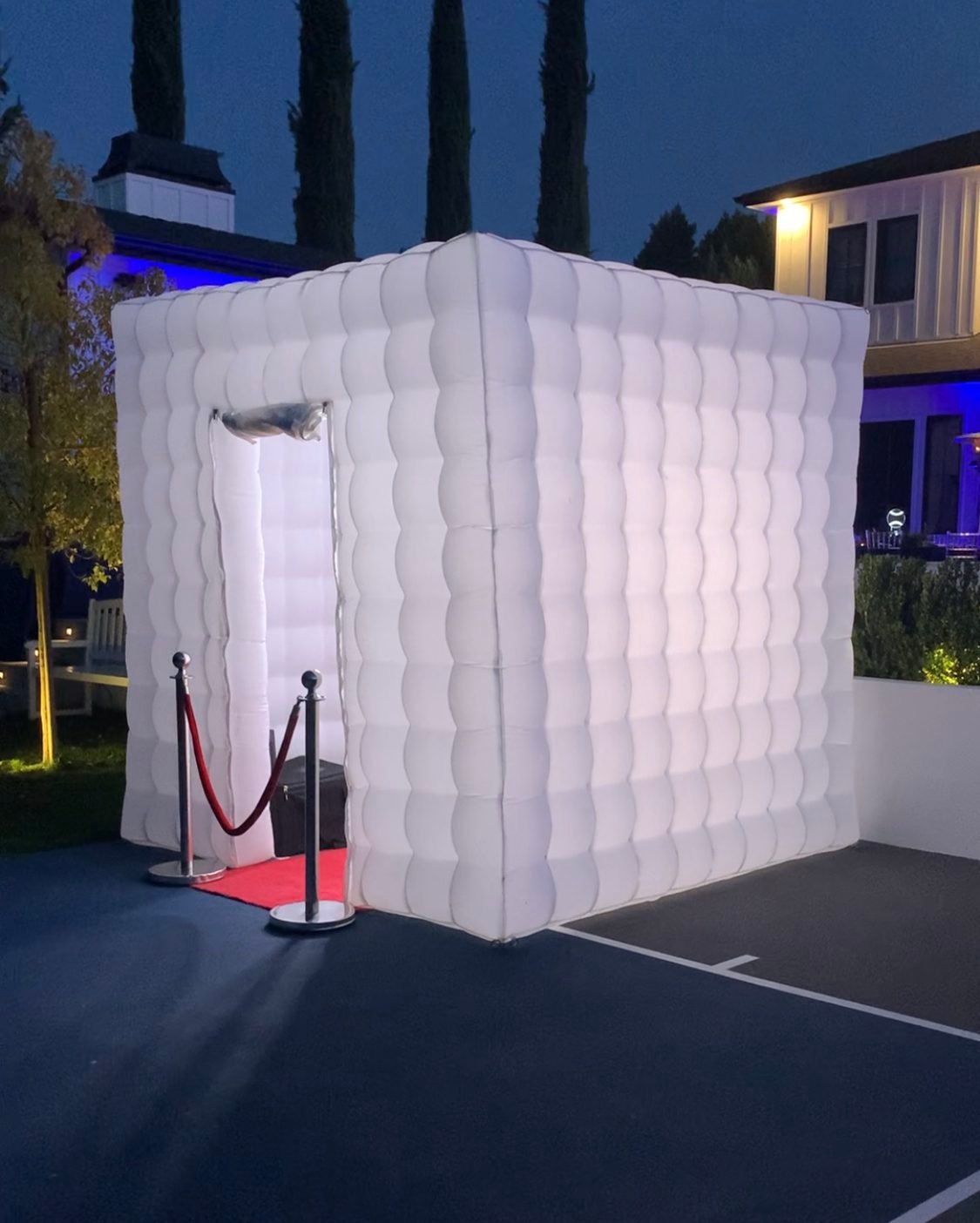 LED inflatable photo booth rental in Los Angeles